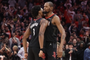 KD谈赛季起起伏伏：我们始终团结在一起 所有的情绪都是好的