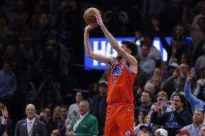 帕金斯：昨天霍姆格伦就把申京打爆了 我会投票选他进全明星！