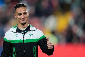 4轮做3饼！安东尼23场献8球7助队内第1 贝蒂斯三线齐进只输皇萨竞