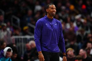 追梦：我见过有教练用黄蜂这种防守然后被解雇 这根本不好使