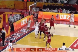 火气不小！威廉姆斯&迪亚洛对撞发生冲突 双方各自吃T&前者5犯