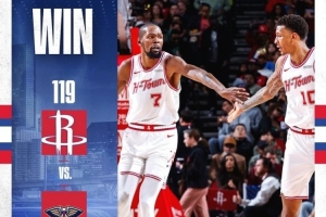 里程碑组合！火箭发布赢球海报：封面为KD+小贾击掌瞬间