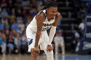 右小腿挫伤连续缺阵6场！灰熊官方：莫兰特可以出战今日NBA伦敦赛