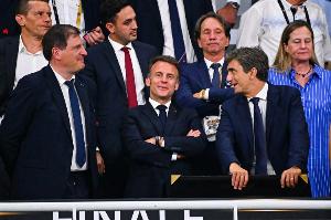 法国总统马克龙：为冠军塞内加尔喝彩 祝贺摩洛哥成功组织非洲杯